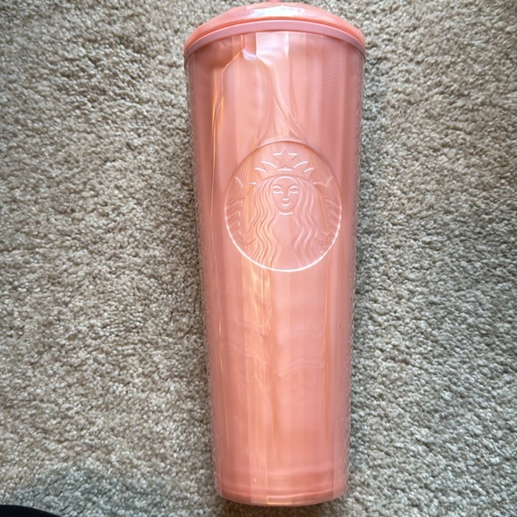 New dome Starbucks tumbler - Picture 4 of 4